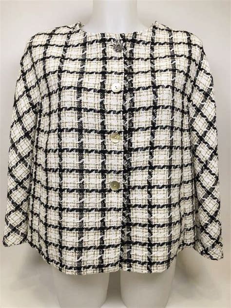 giacchina chanel quadri